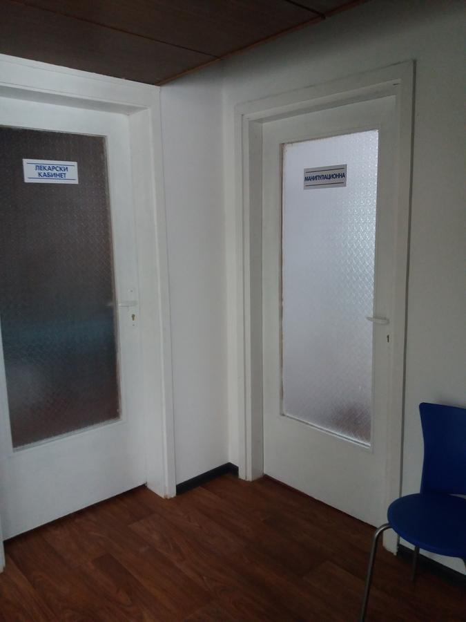 Hotel Stroitel Hisarya Ngoại thất bức ảnh