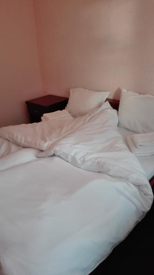 Hotel Stroitel Hisarya Ngoại thất bức ảnh