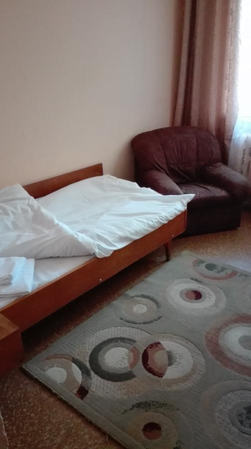 Hotel Stroitel Hisarya Ngoại thất bức ảnh